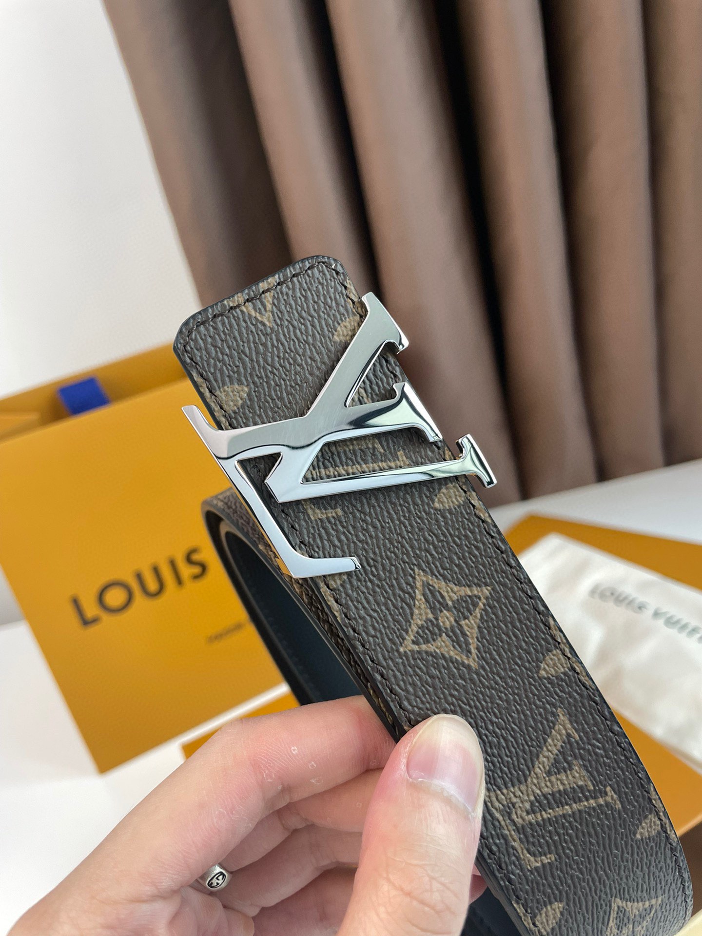 Louis Vuitton Haute Couture Haute Couture Ready-to-Wear Clothing Dress 6
