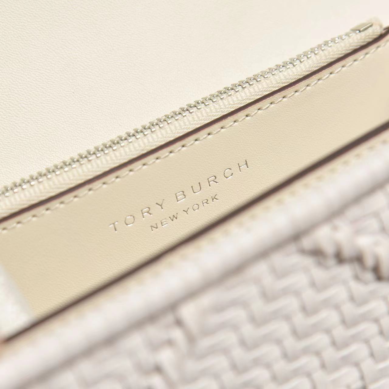 Tory Burch TORY BURCH 汤丽柏琦 ELEANOR纳帕牛皮风琴包 搭配五金链条一个拉链口袋 一个内部插袋