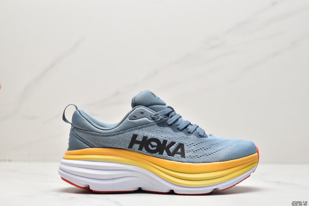 The brand HOKA ONE ONE comes from the Maori language HOKA in New Zealand, which means the earth.