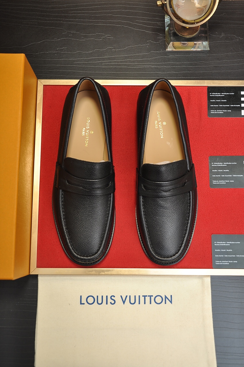 Louis Vuitton Koeienhuid Echt leer Rubber