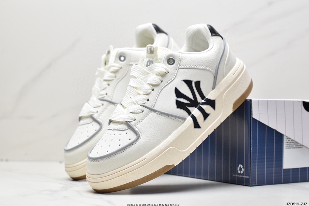 MLB Chunky Liner New York Yankees senior shoe series low top jogging shoes ”leather white black NY print”