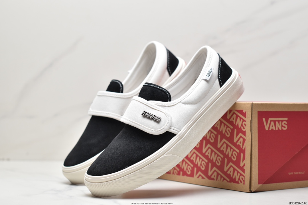 Vans Classic Slip-On Skateboard Shoes