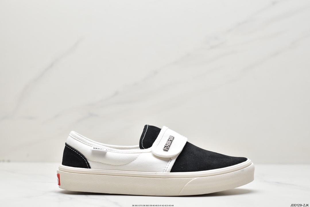 Vans Classic Slip-On Skateboard Shoes