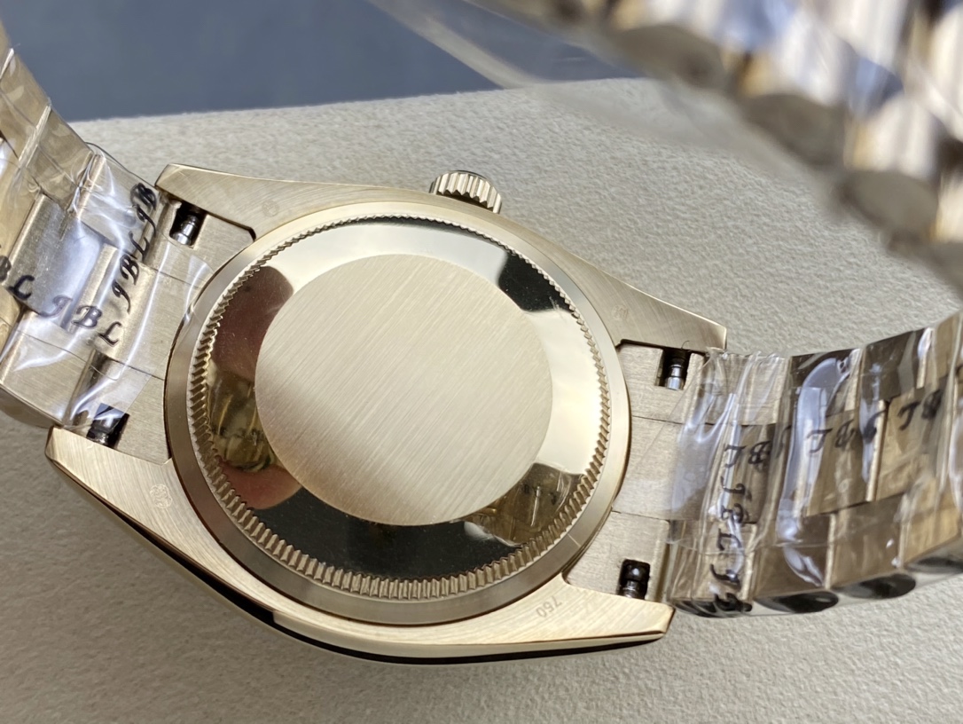 SK厂 劳力士Rolex 双历 星期日志型 36mm 自動巻き腕時計