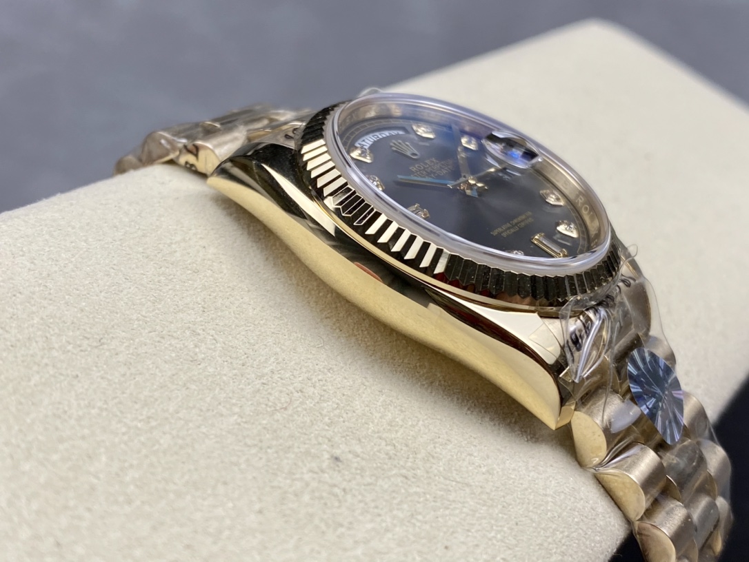 SK厂 劳力士Rolex 双历 星期日志型 36mm - 高品質自動機械腕時計