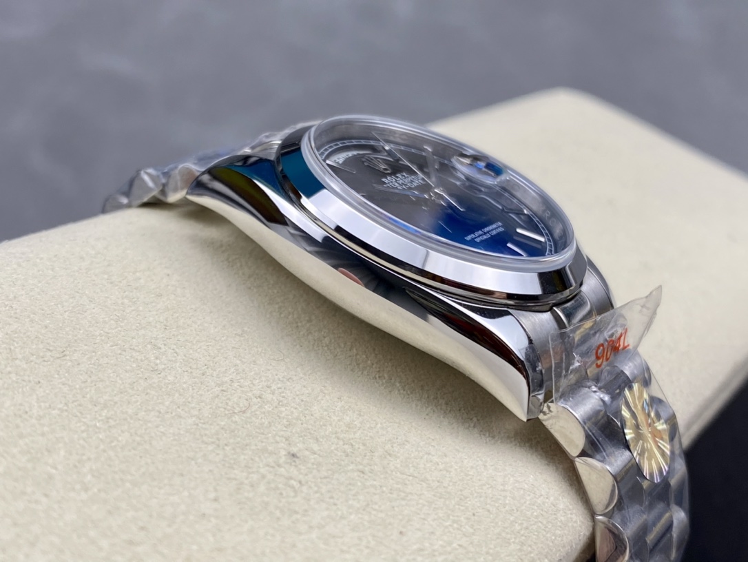 SK厂 劳力士Rolex 双历 星期日志型 36mm 自動巻き