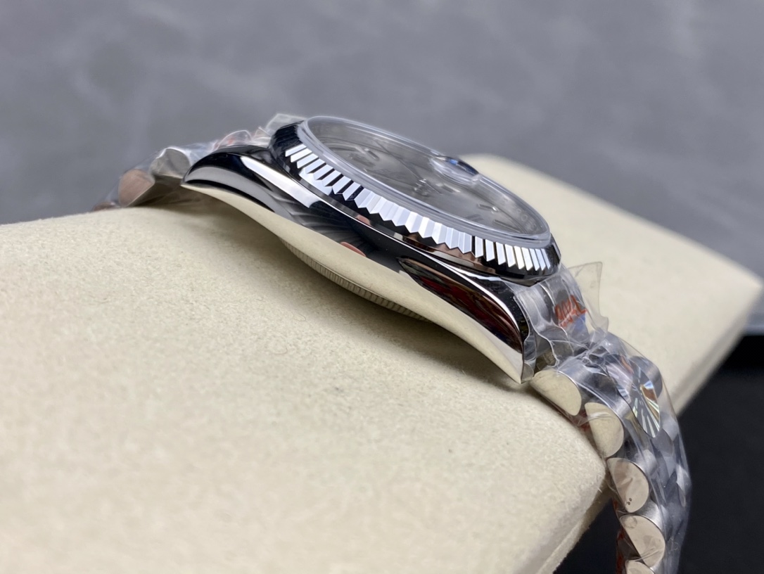 SK厂 劳力士Rolex 双历 星期日志型シリーズ 36mm - 自動機械式腕時計