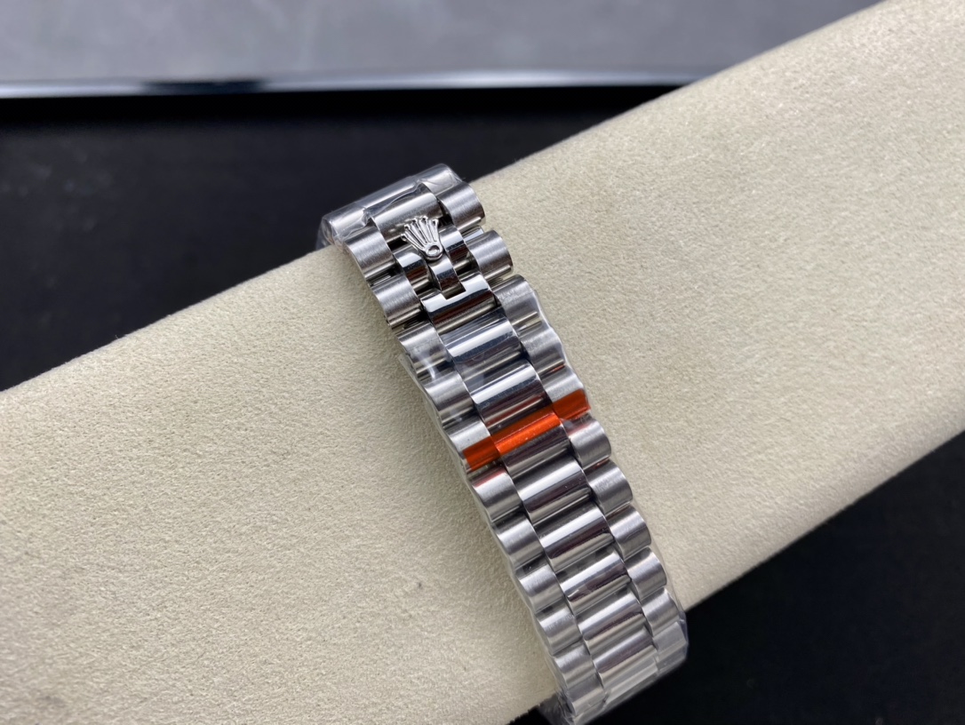 SK厂 劳力士Rolex 双历 星期日志型 36mm - 高品質自動機械腕時計