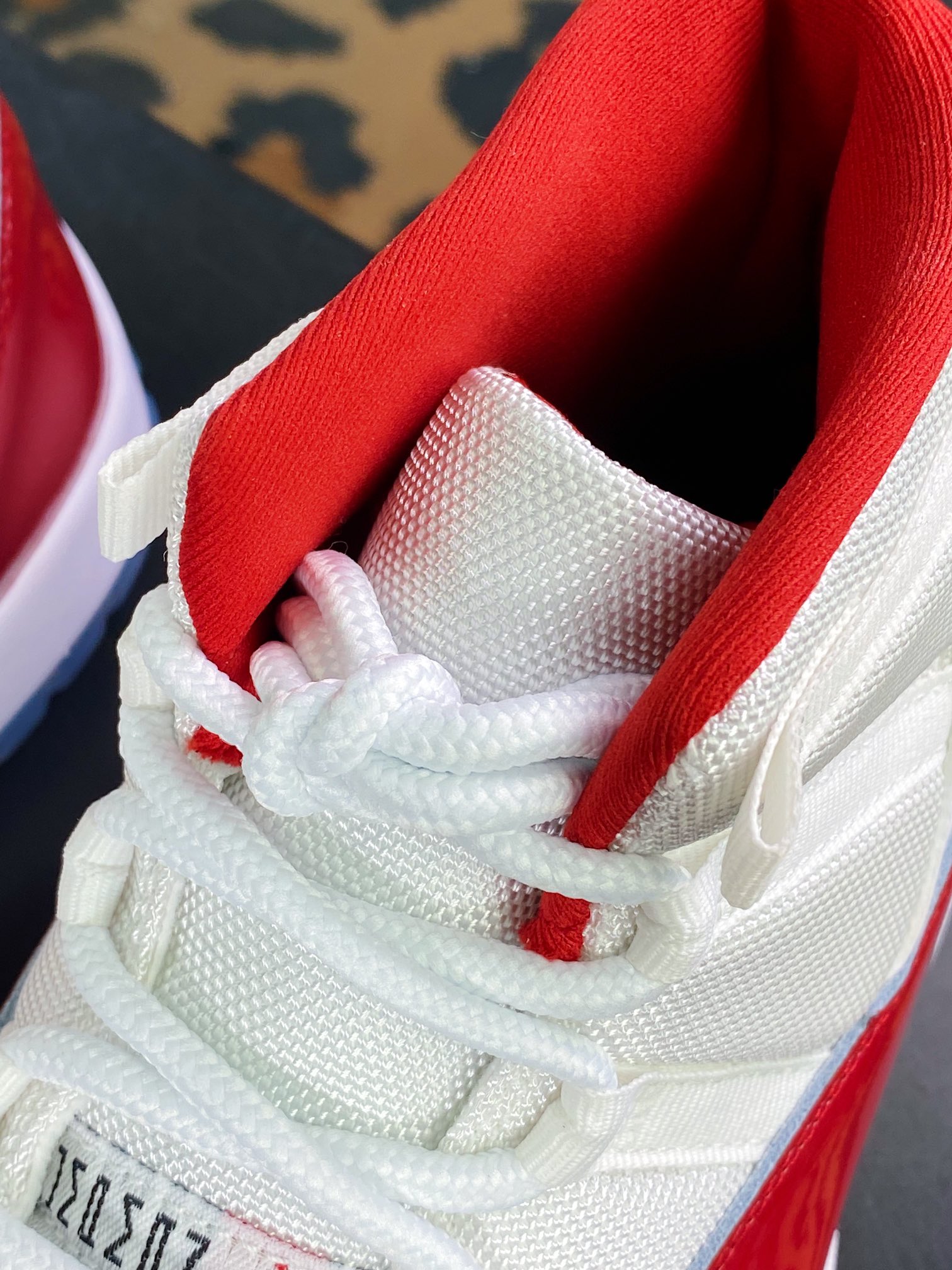 350 Air Jordan 11 Retro High”Cherry”AJ11代迈克尔·乔丹高帮CT8012-116