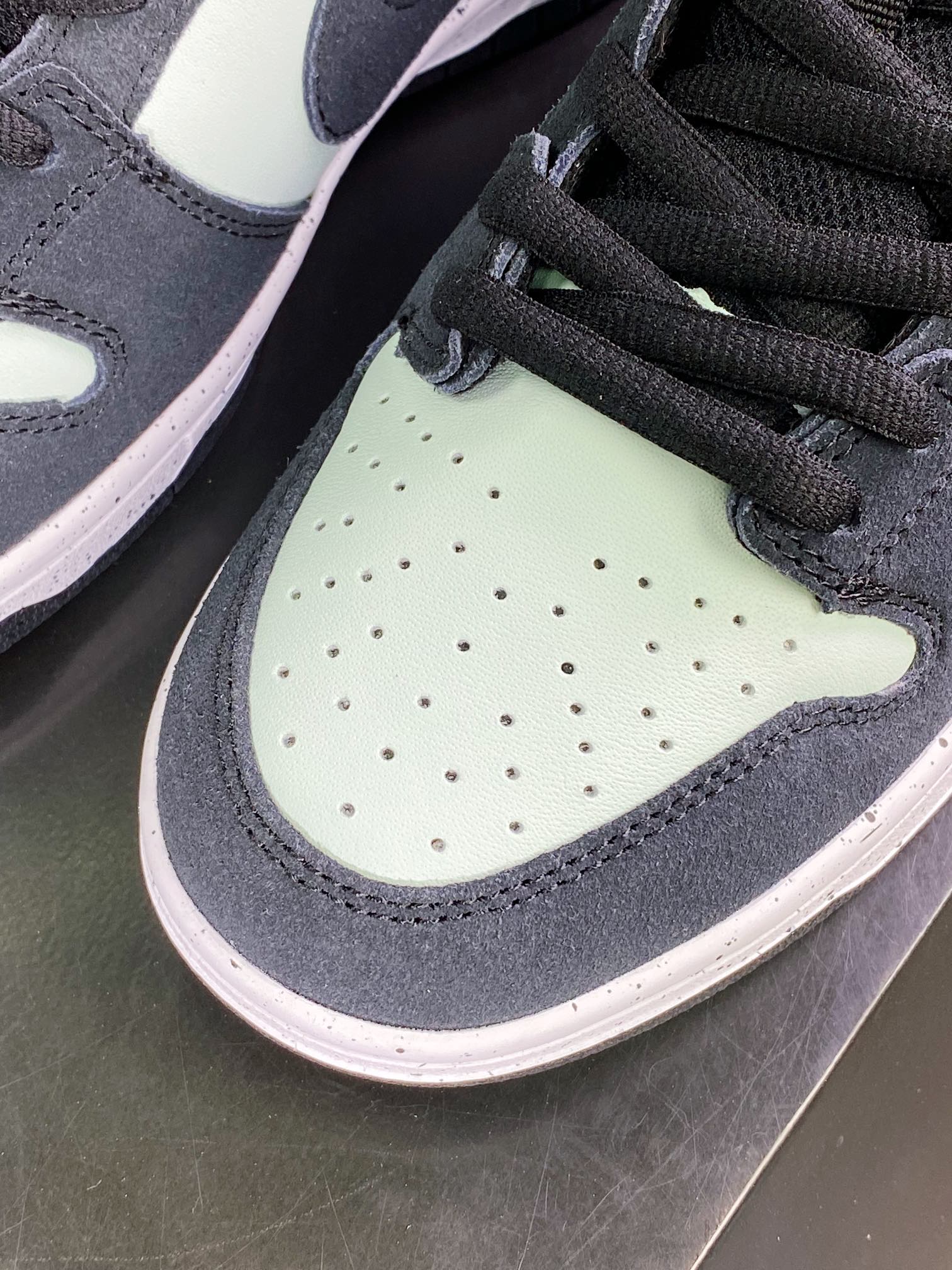 280 SB Dunk Low Pro”Barely Green”扣篮系列低帮休闲运动滑板板鞋854866-003
