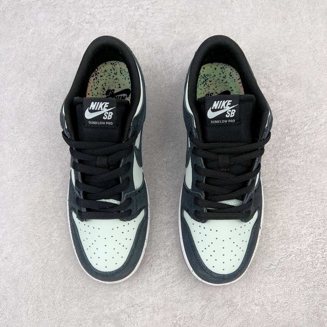 图片[2]-💰260 ＃CF纯原 NK Dunk Low 黑绿钻石 854866-003 大厂出品 极力推荐 原装头层材料 独家版型蒸餾加工帶來的是更好的视觉和脚感体验大厂纯原品质出货 清洁度 电绣工艺 皮料切割干净无任何毛边 细节完美 尺码：39 40 40.5 41 42 42.5 43 44 44.5 45 编码：by3936030-运动鞋