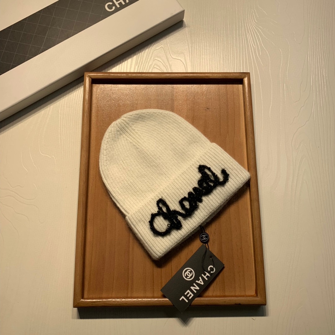 🌹。C家。【羊毛单帽】客供小羊毛！珍贵典藏的灵魂帽子！客供色纱.每个颜色都非常好看！经典！手感软腻.70