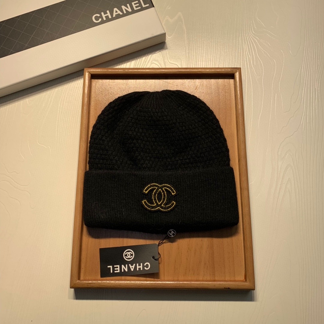 🌹。C家。【羊毛单帽】客供小羊毛！珍贵典藏的灵魂帽子！客供色纱.每个颜色都非常好看！经典！手感软腻.70