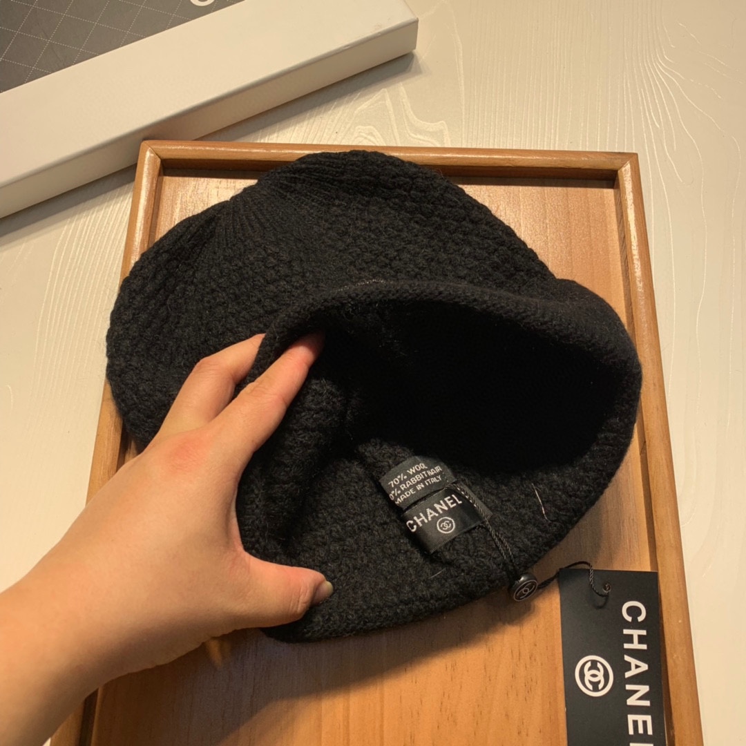 🌹。C家。【羊毛单帽】客供小羊毛！珍贵典藏的灵魂帽子！客供色纱.每个颜色都非常好看！经典！手感软腻.70