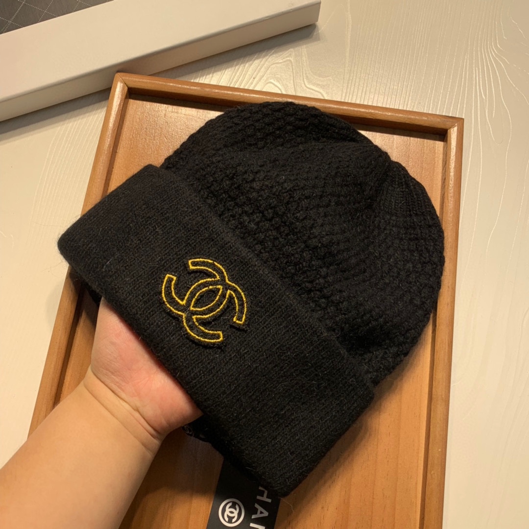 🌹。C家。【羊毛单帽】客供小羊毛！珍贵典藏的灵魂帽子！客供色纱.每个颜色都非常好看！经典！手感软腻.70