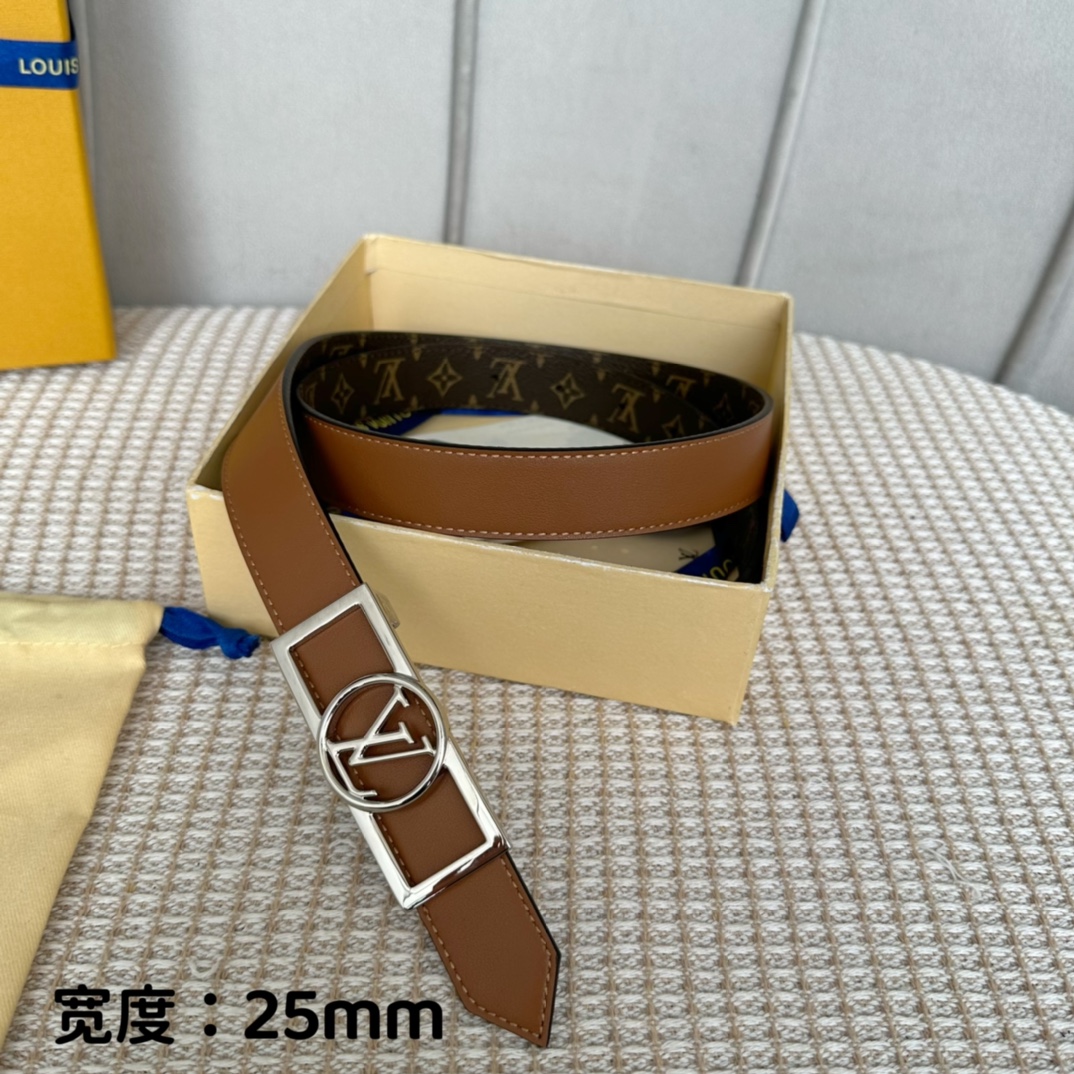 寬25mmL0UISVUITT0N女士原單腰帶寬度25毫米雙面可用一面帆布一面進口平紋小牛皮搭配細緻華麗