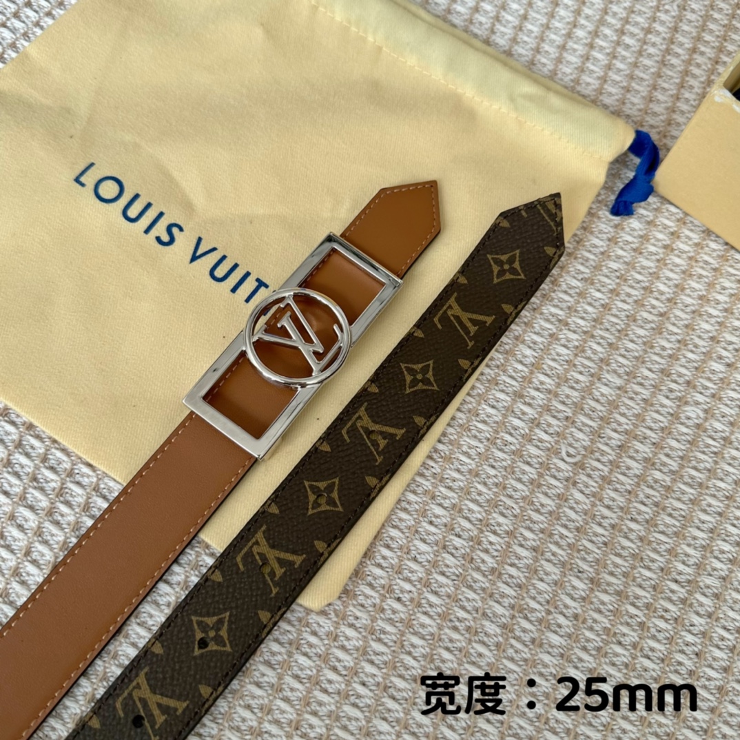寬25mmL0UISVUITT0N女士原單腰帶寬度25毫米雙面可用一面帆布一面進口平紋小牛皮搭配細緻華麗