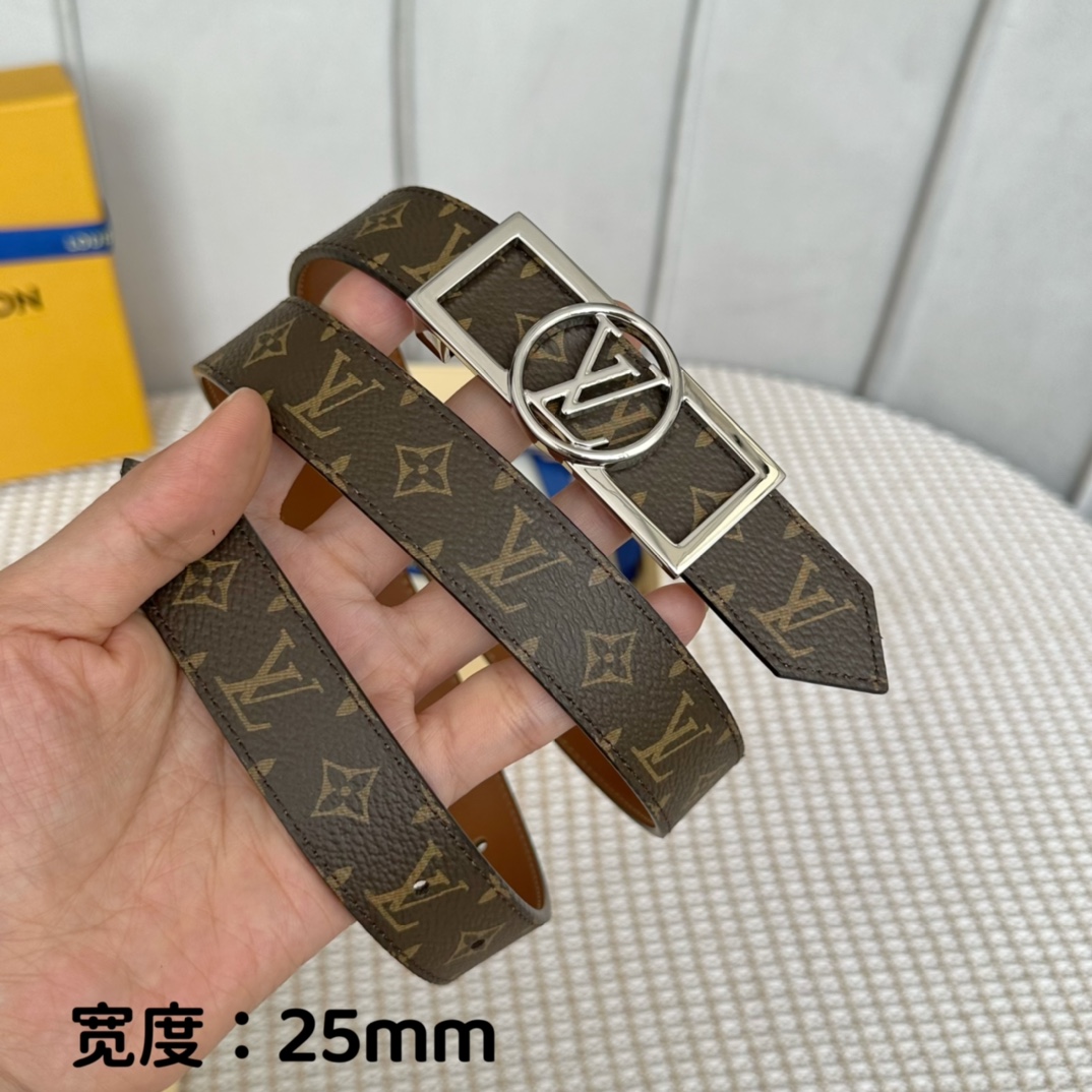 寬25mmL0UISVUITT0N女士原單腰帶寬度25毫米雙面可用一面帆布一面進口平紋小牛皮搭配細緻華麗