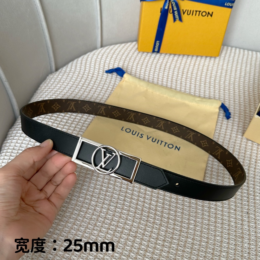 寬25mmL0UISVUITT0N女士原單腰帶寬度25毫米雙面可用一面帆布一面進口平紋小牛皮搭配細緻華麗