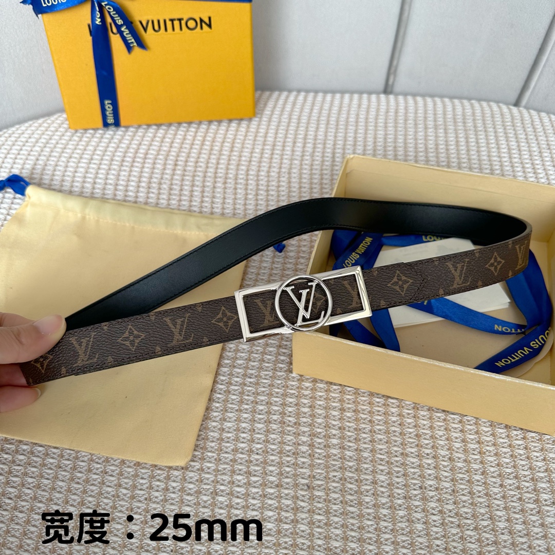 寬25mmL0UISVUITT0N女士原單腰帶寬度25毫米雙面可用一面帆布一面進口平紋小牛皮搭配細緻華麗
