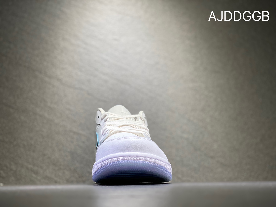 240 Nike AIR JORDAN 1 Low AJ1 乔丹低帮篮球鞋 FB1874-101