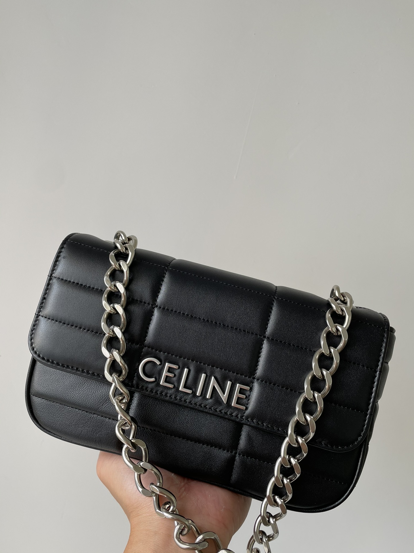 Celine MATELASSE MONOCHROME QUILTED SHEATH LEATHER CHAIN SHOULDER BAG