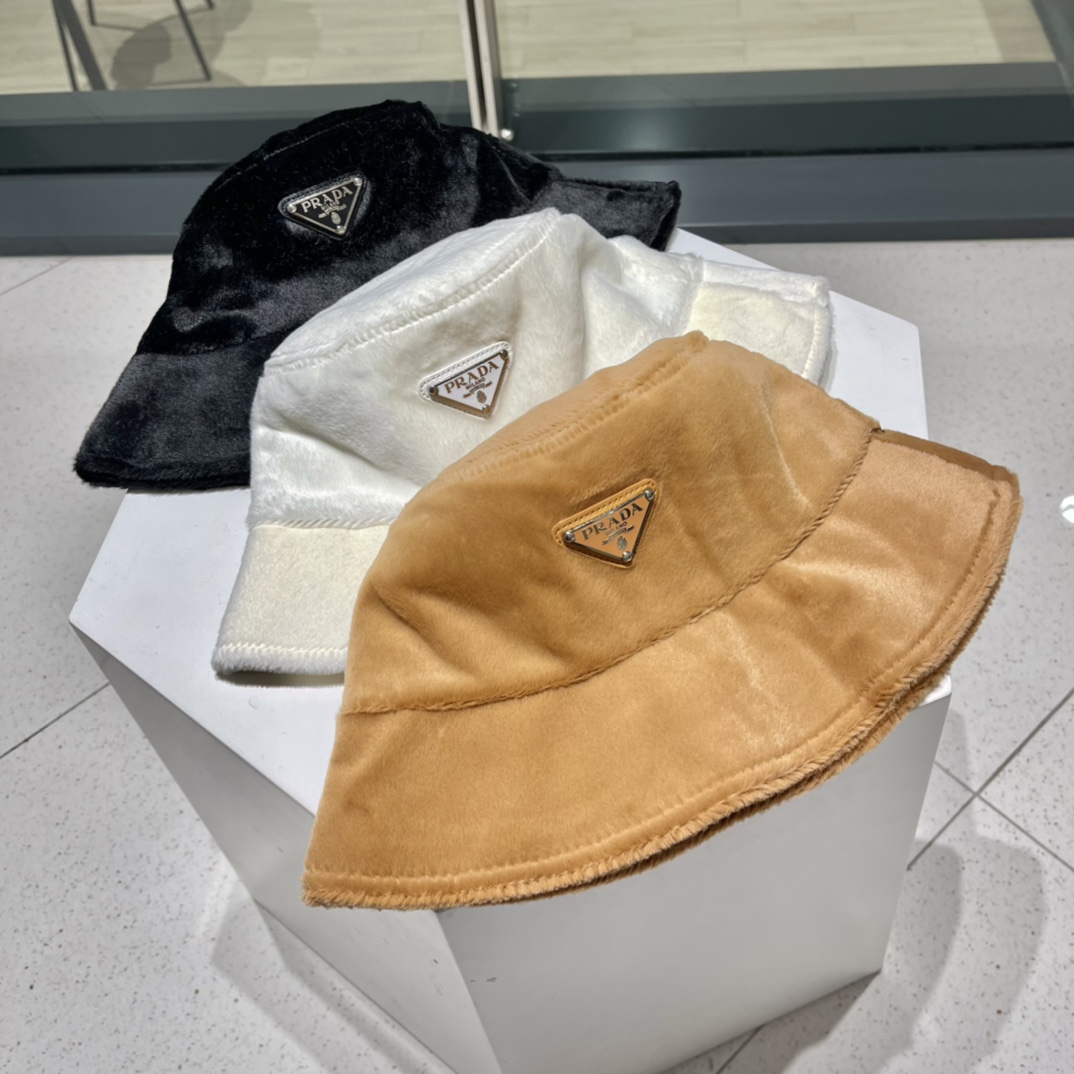 Prada Hats Bucket Hat Fall/Winter Collection