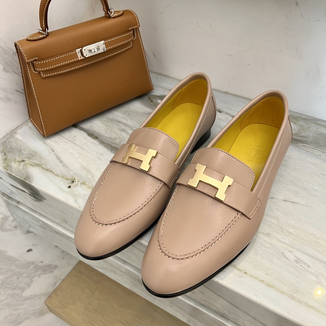 Hermes Shoes Loafers Milk Tea Color Yellow Gold Hardware Genuine Leather Lambskin Sheepskin