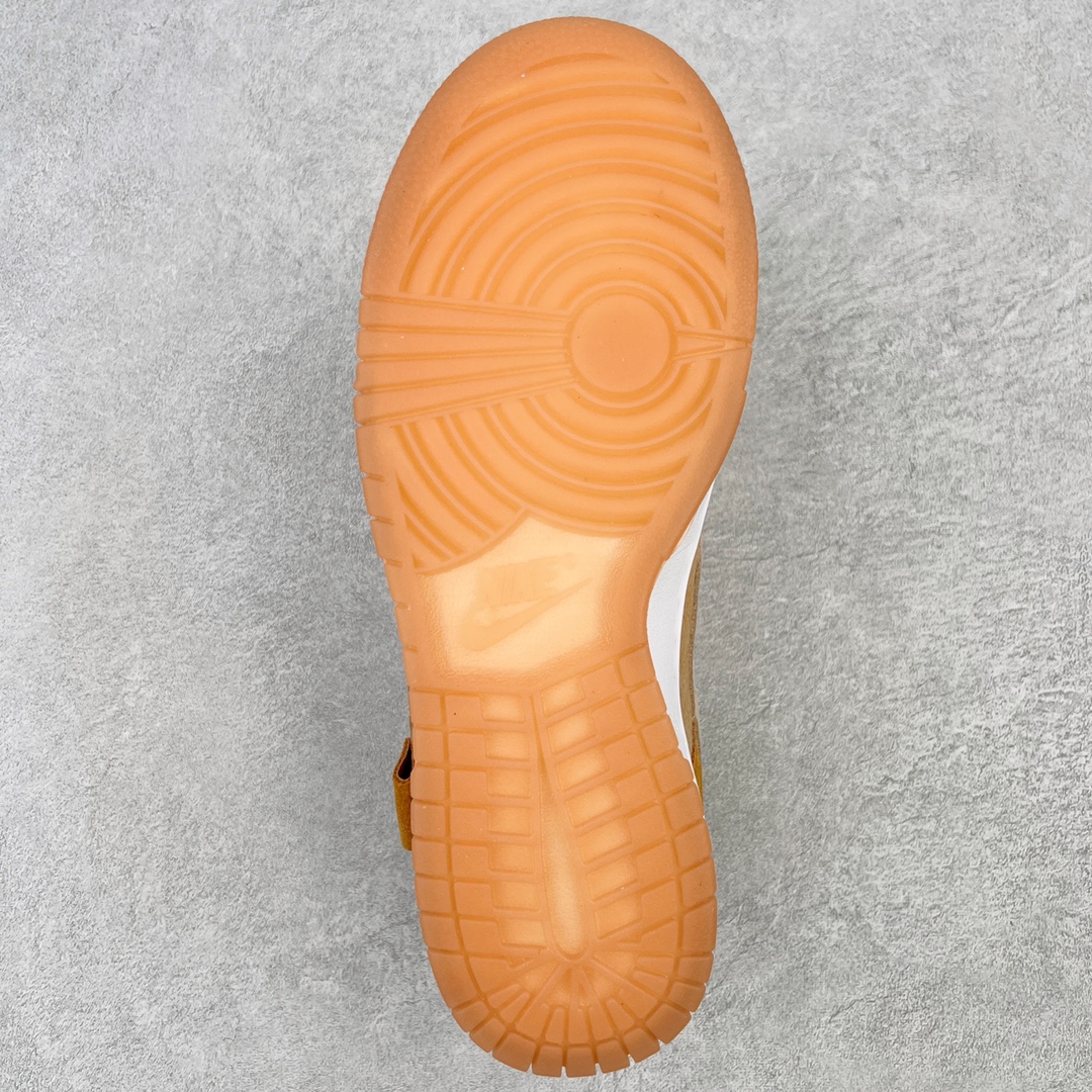 图片[9]-＃AY/GZ纯原福利 NK Dunk Low 棕色 DZ5350-288 独家原厂航空铝磨具打磨大底 鞋头坡度极致还原 原盒原配 圈内天花板工艺 原厂冲刀 超高清洁度 全鞋零毛边皮料切割 全套原楦原模倾力打造完美版型 采用原厂百宏鞋带以及原厂百宏织唛舌标 内标可供原厂几率过验 原厂中底布黄色点胶 原厂中底布拉帮走线遵循公司 尺码对应库存‼️-选品中心