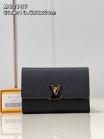 Luxury Fashion Replica Designers
 Louis Vuitton LV Capucines Wallet Black M62157