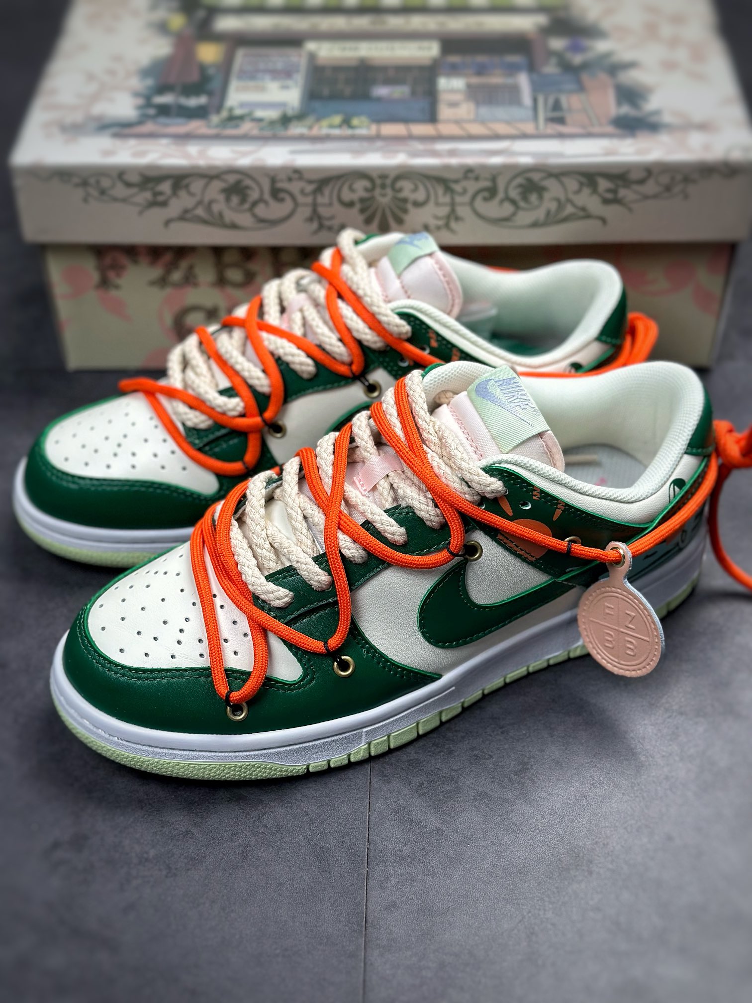 200 Nike SB Dunk Low 仙人掌绑带 DD1503-600