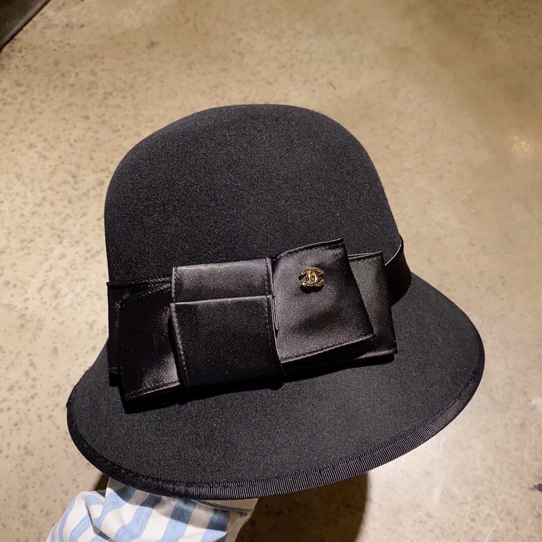 Chanel Hats Bucket Hat Straw Hat Black Wool Fall/Winter Collection