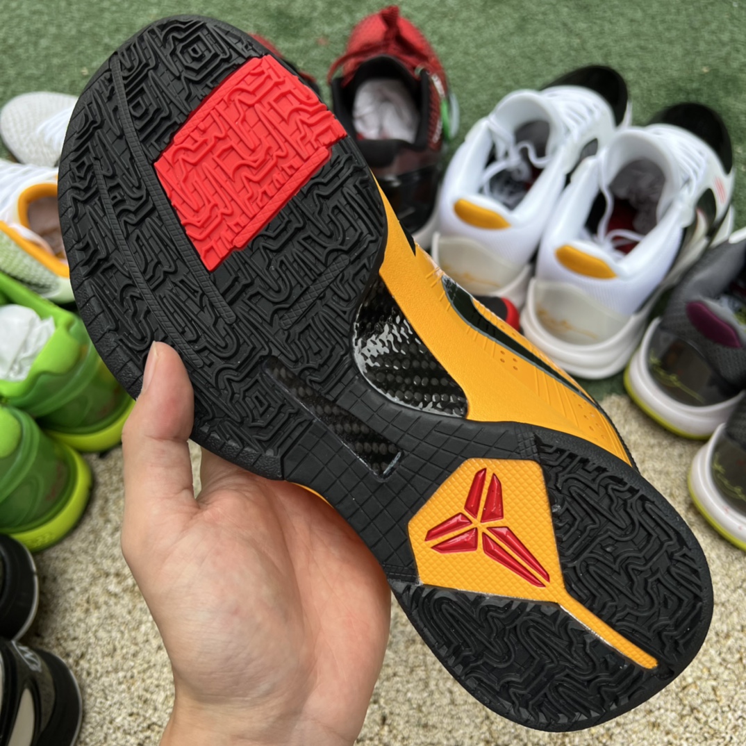 科比5李小龙尺码40-48.5s2纯原版️顶级产品偏小0.5-1码️NikeKobe5BruceLeeA