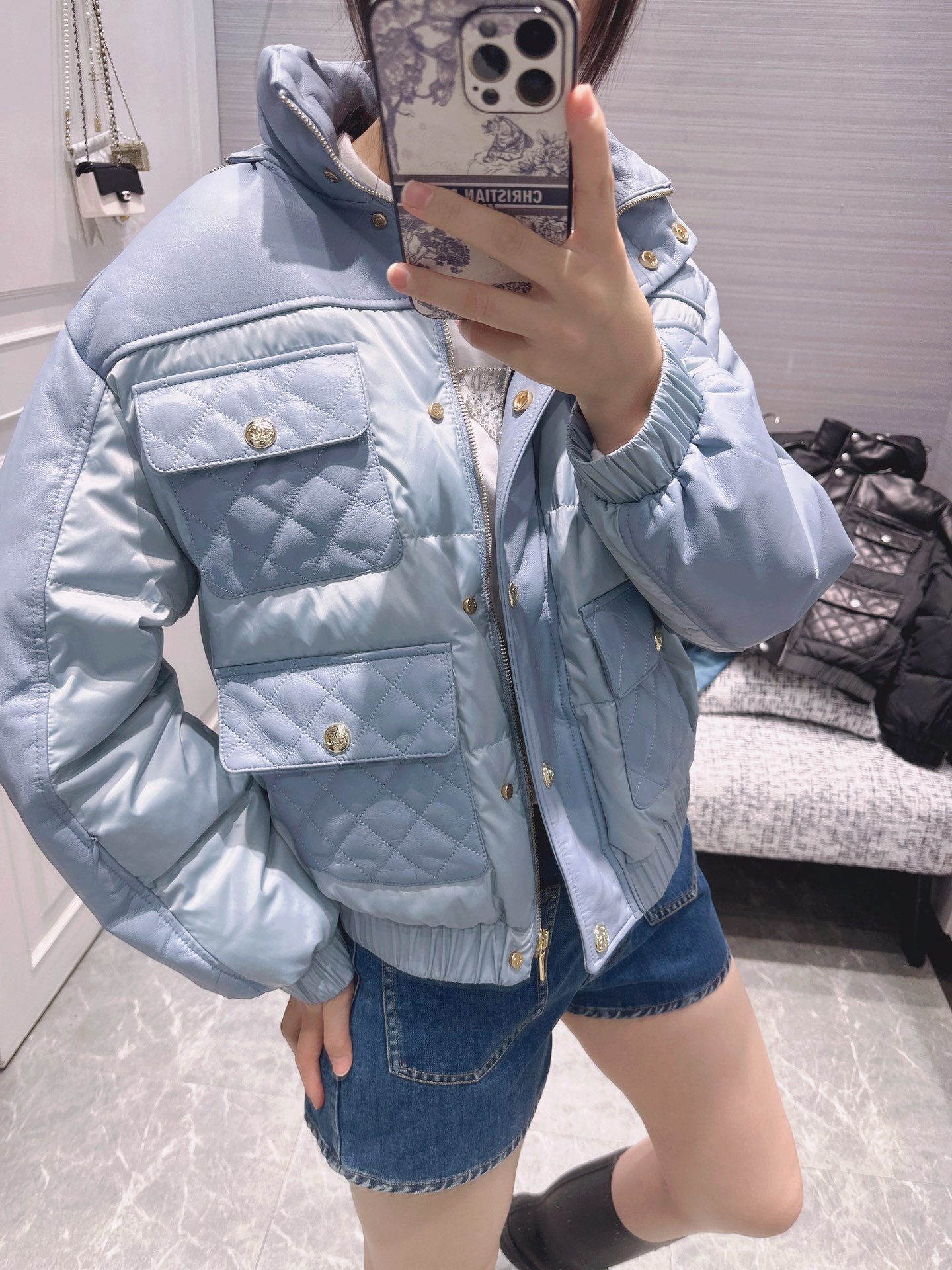 2022Chane*coco neige滑雪系列新品!本季最火!代购爆款一件难求!羊皮拼接连帽真皮羽绒外套羽绒服