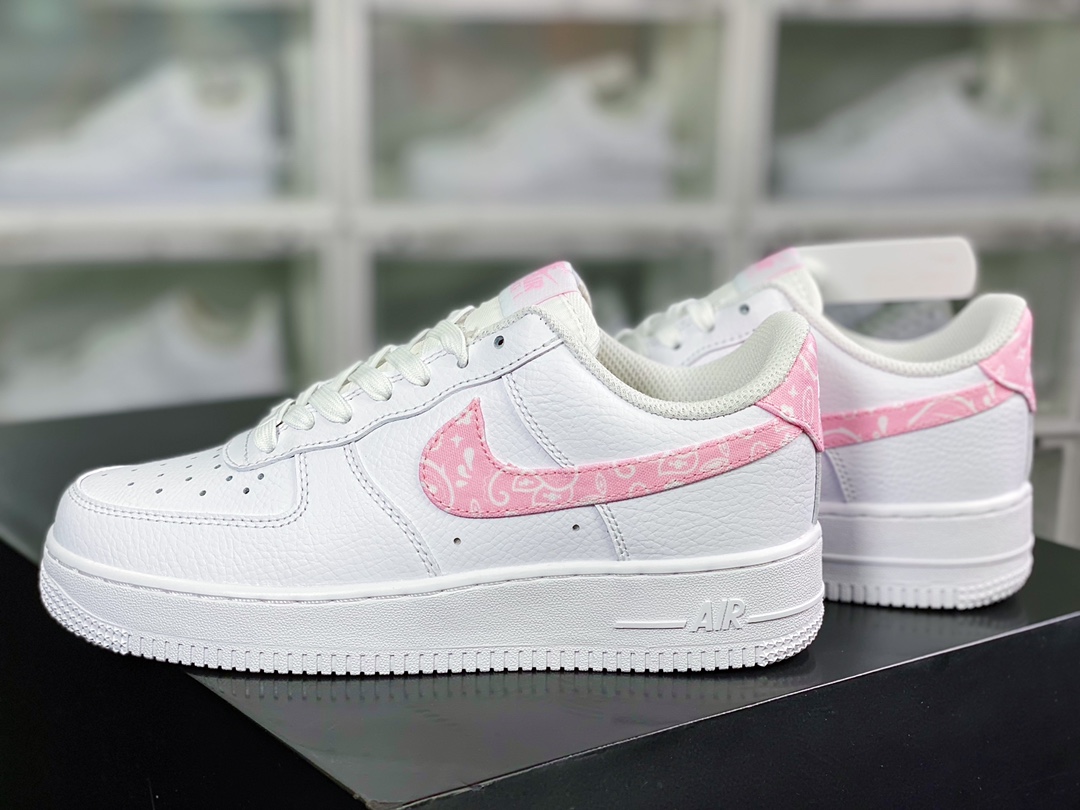 200 Air Force 1 Low '07”White/Grey Paisley”空军一号低帮“皮革白粉腰果花钩子”DJ9942-100