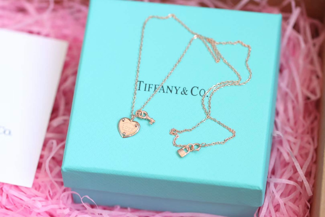Tiffany & Co. Tiffany&Co. 玫瑰金心锁 纯银 锁骨项链