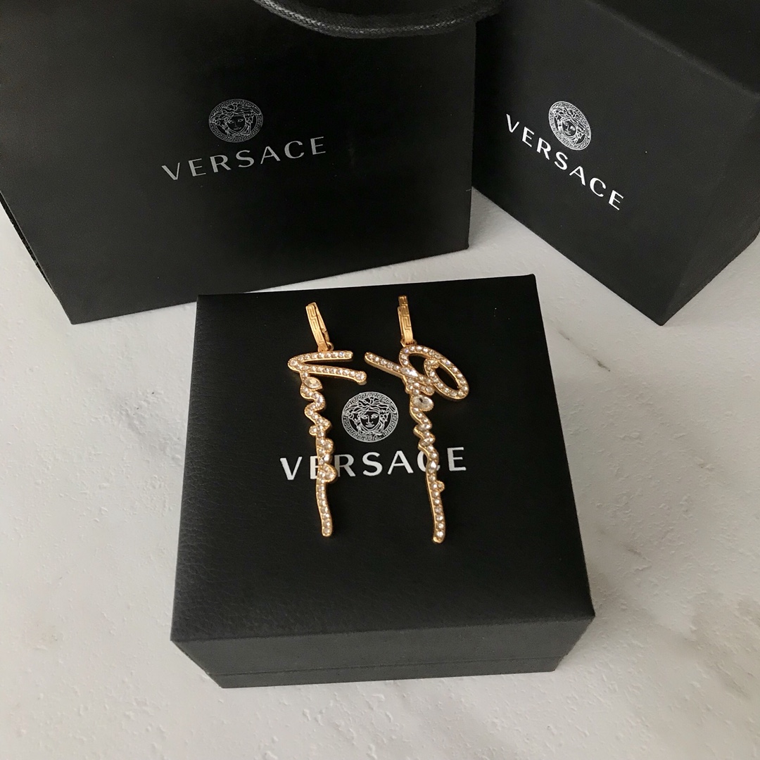 베르사체 귀걸이 63396 Versace Earrings