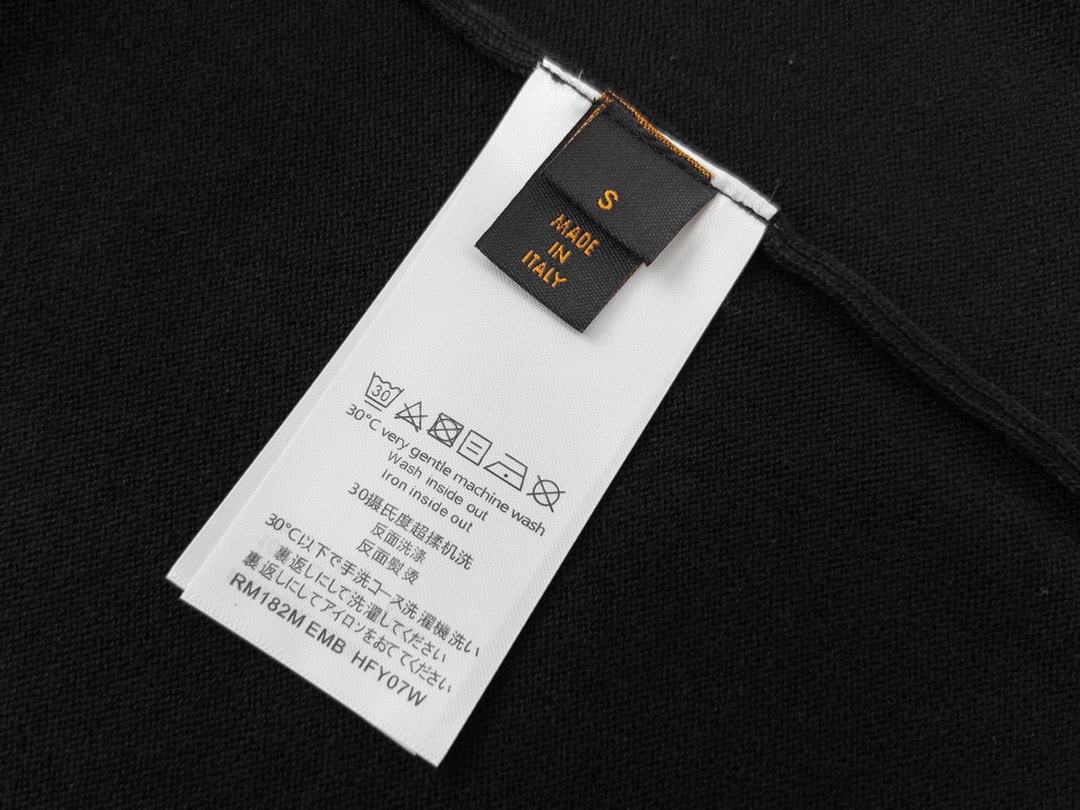 Louis Vuitton/路易威登限定别针小刺绣别针短袖T恤