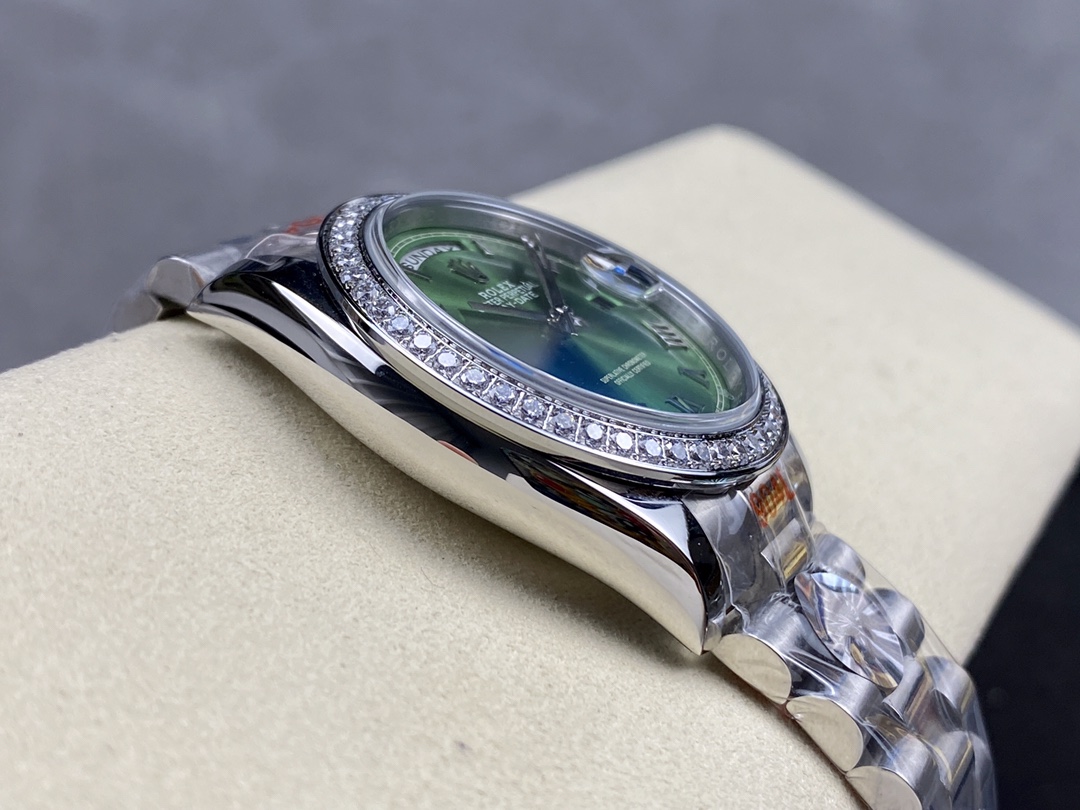 SK厂 劳力士Rolex 双历 星期日志型シリーズ 36mmの自動機械腕時計