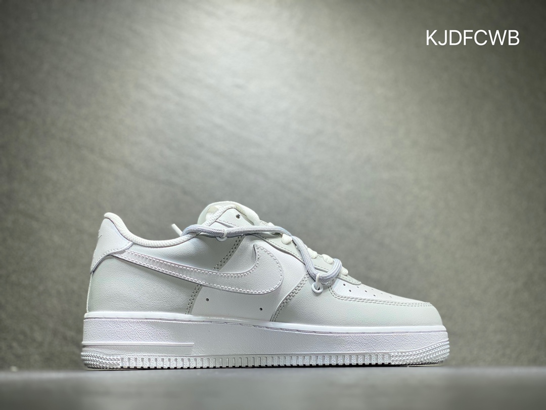 260 Nike Air Force 1 空军一号 AO4606-100