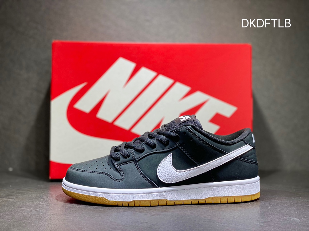 260 Nike SB dunk Low 低帮休闲运动滑板板鞋 CD2563-006