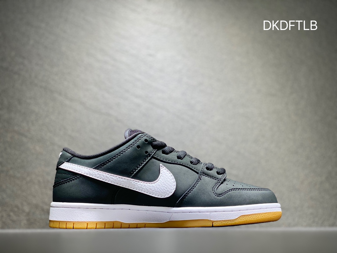 260 Nike SB dunk Low 低帮休闲运动滑板板鞋 CD2563-006