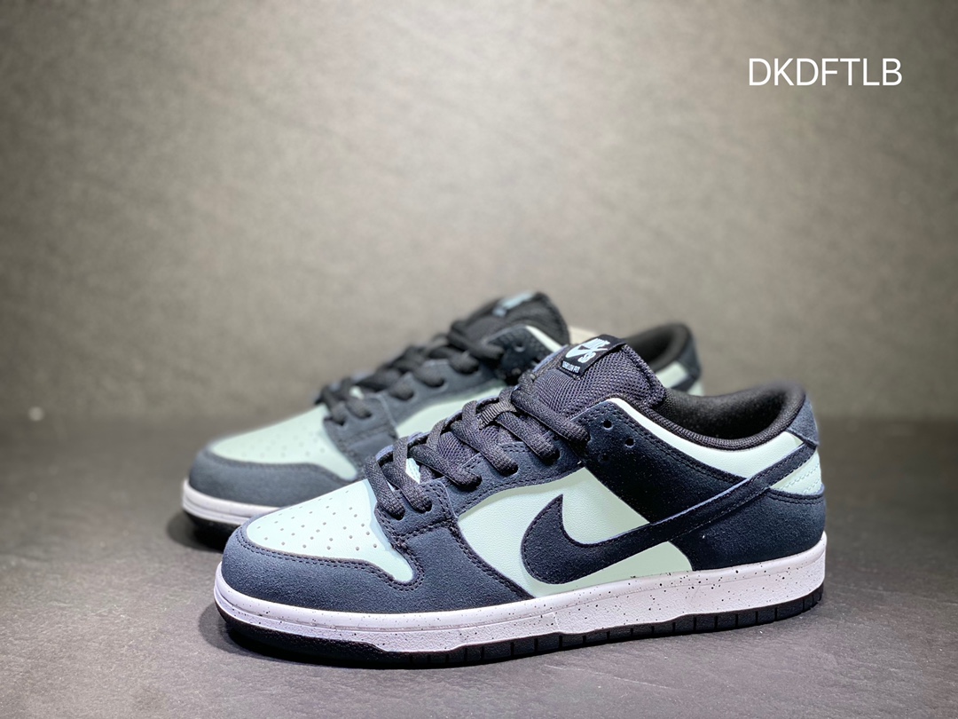 260 Nike SB dunk Low 低帮休闲运动滑板板鞋 854866-003