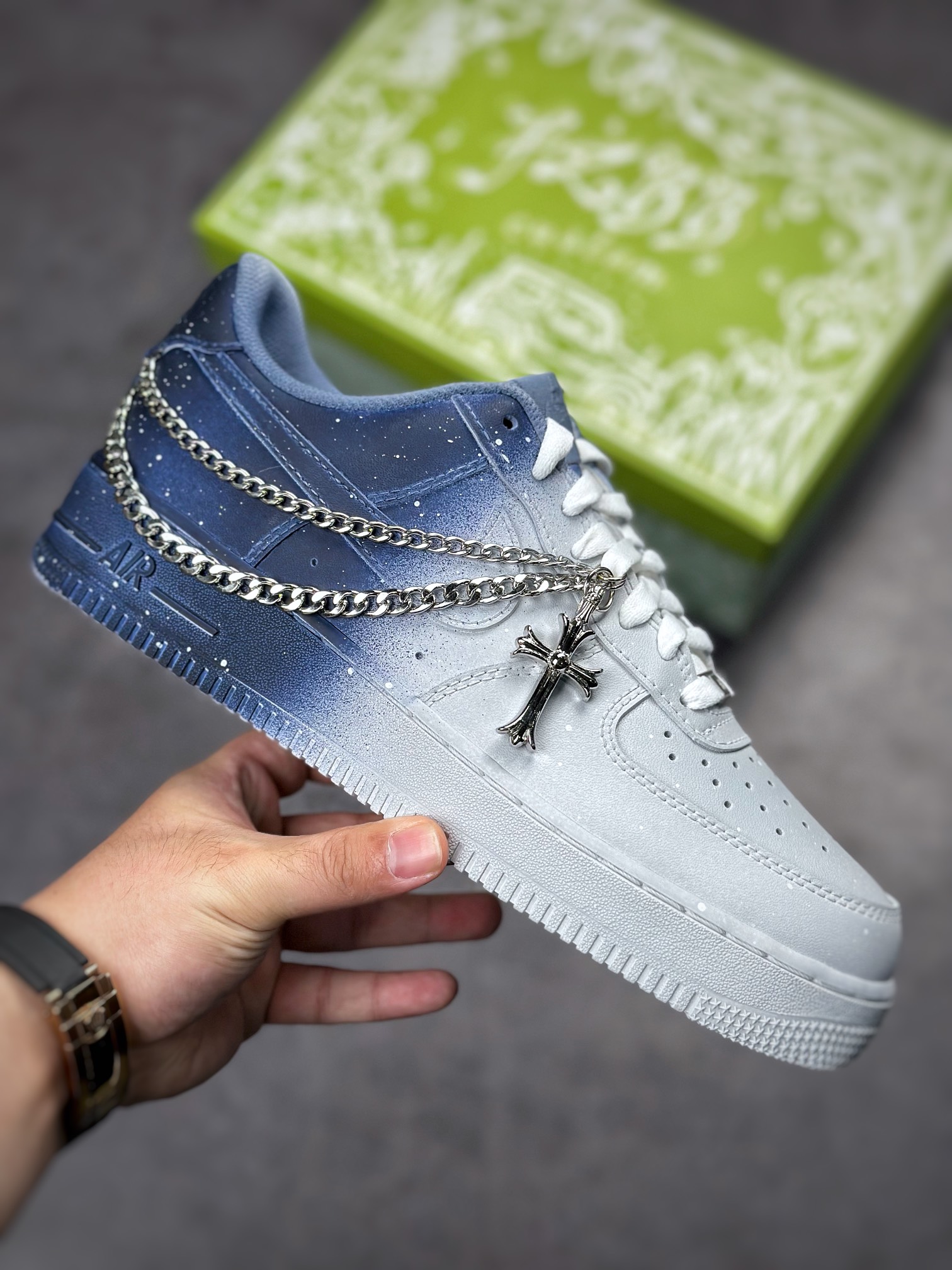 250 Nike Air Force 1 Low 07 朋克风 克罗星链 CW2288-111