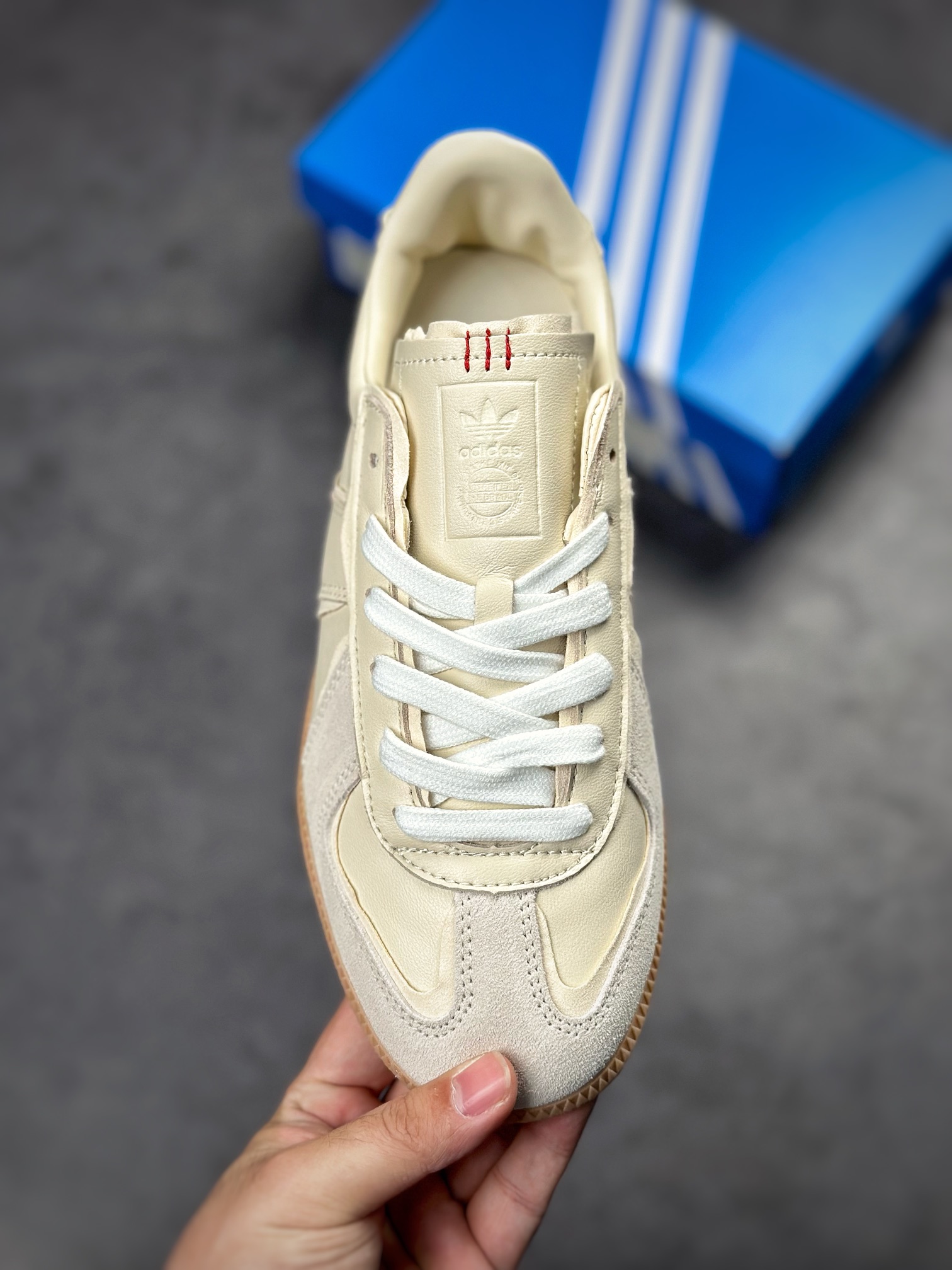 150 Adidas Originals BW Army 复古米白浅灰 三叶草德训鞋HQ8511