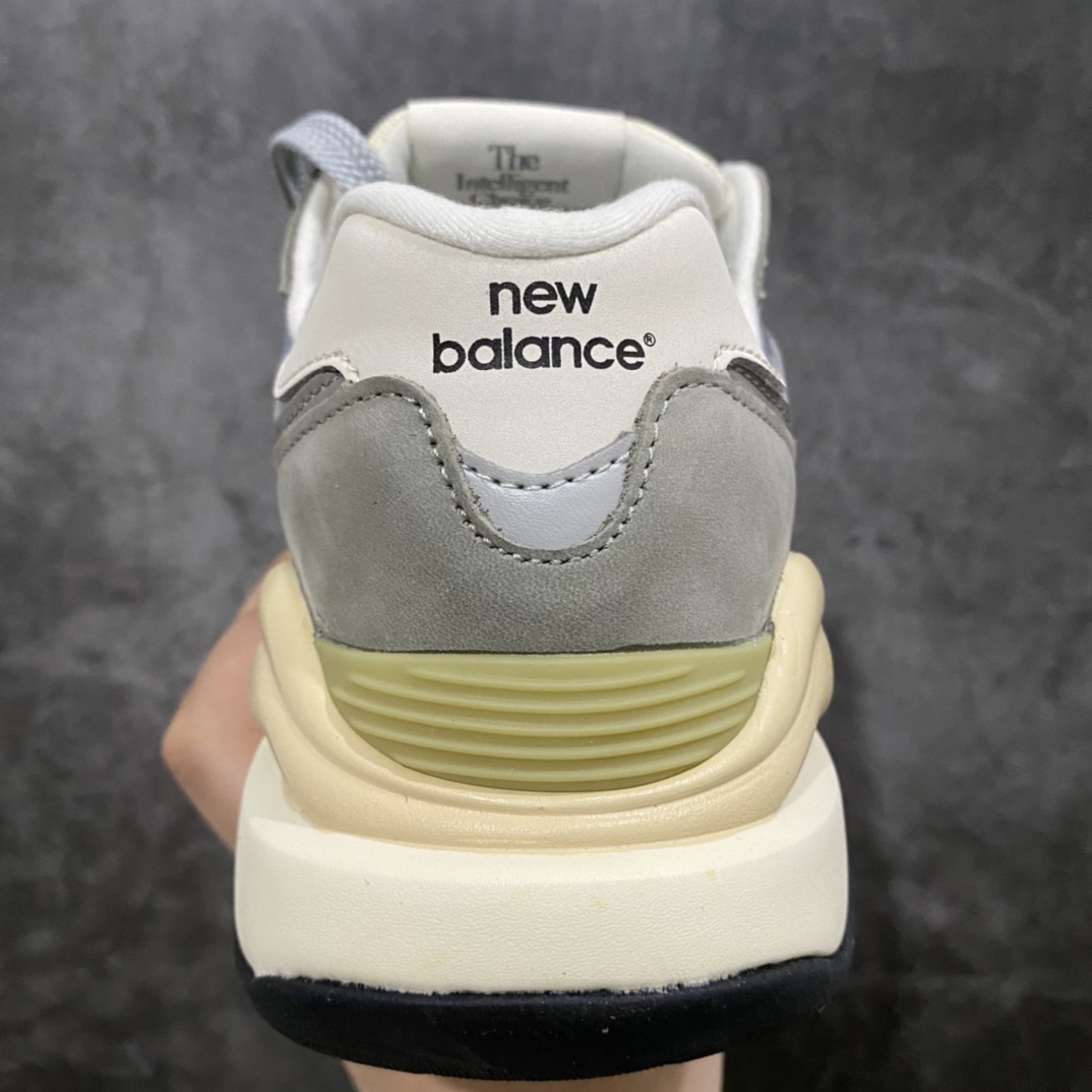 Foreign trade pure original version New Balance M5740LLG blue and green retro casual jogging shoes