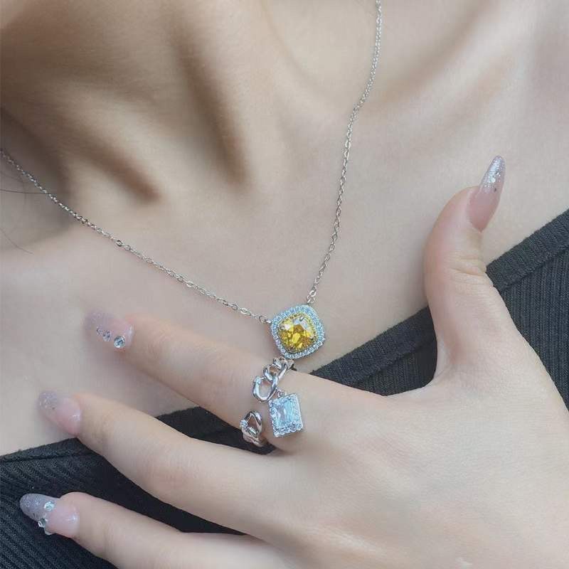 Tiffany & Co. Tiffany & Co. 方形黄钻锁骨项链