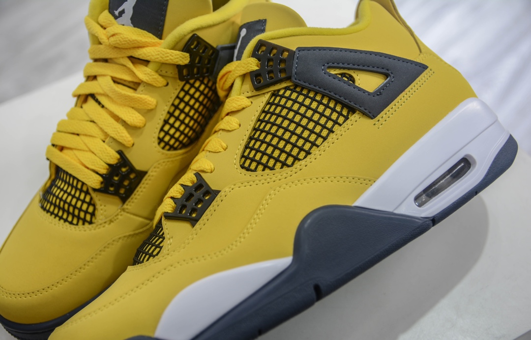 Foreign trade special edition Air Jordan 4 ”Lightning” electric mother CT8527-700