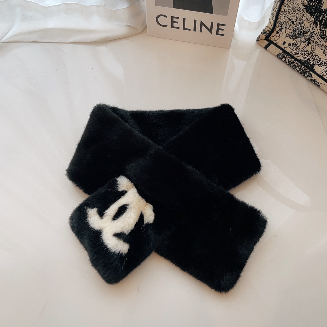 [Chanel Hats]Not packaged CHANEL CHANEL Juejuezi Scarf Ear Protection Set True