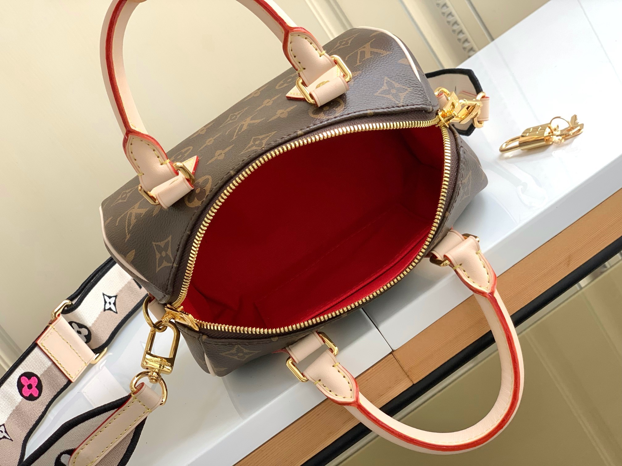 【海原外单 独实家拍】【 M46234老花】本款 Speedy Bandoulière 20 手袋采选